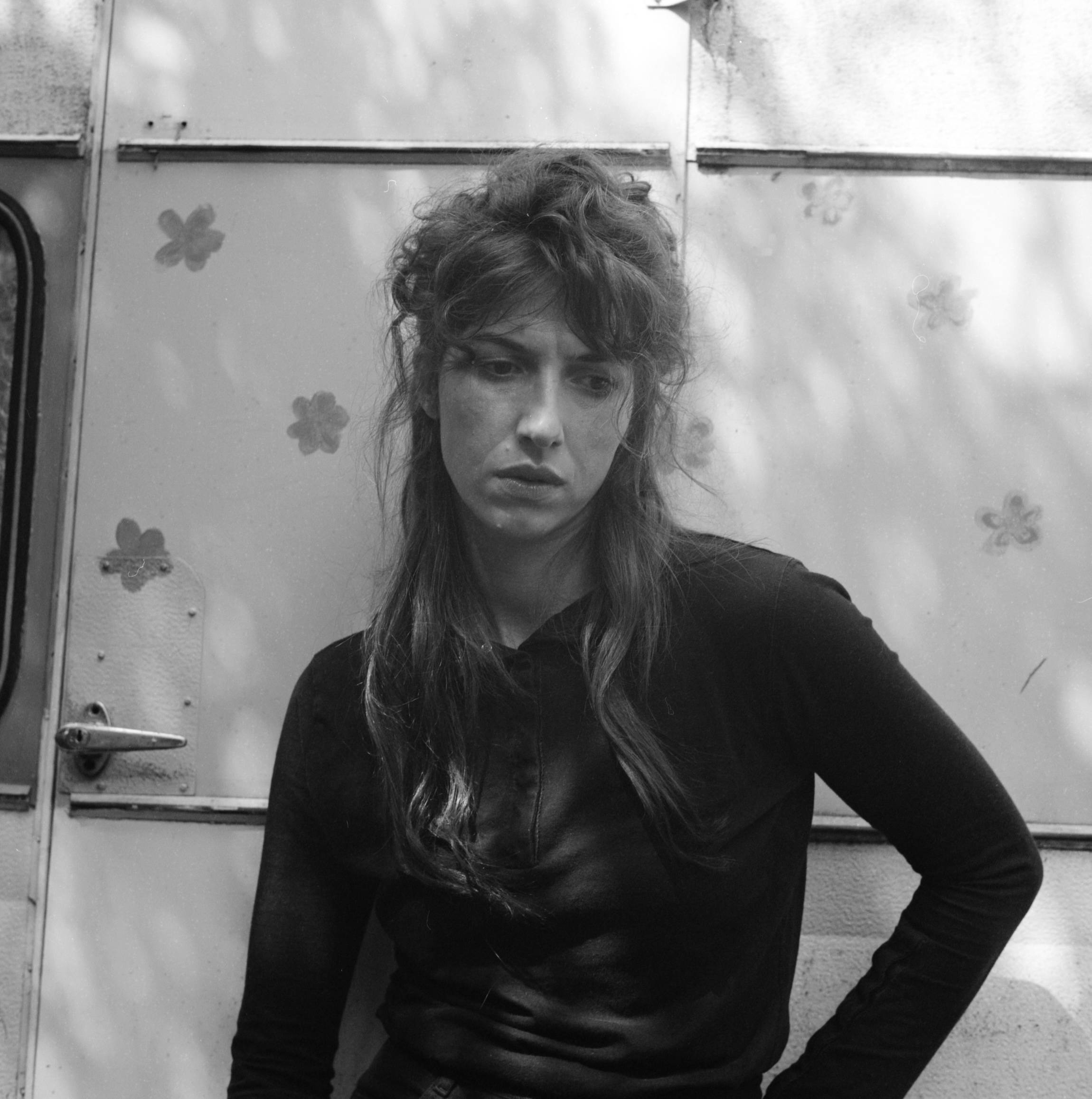 Aldous Harding (c. Emma Wallbanks)